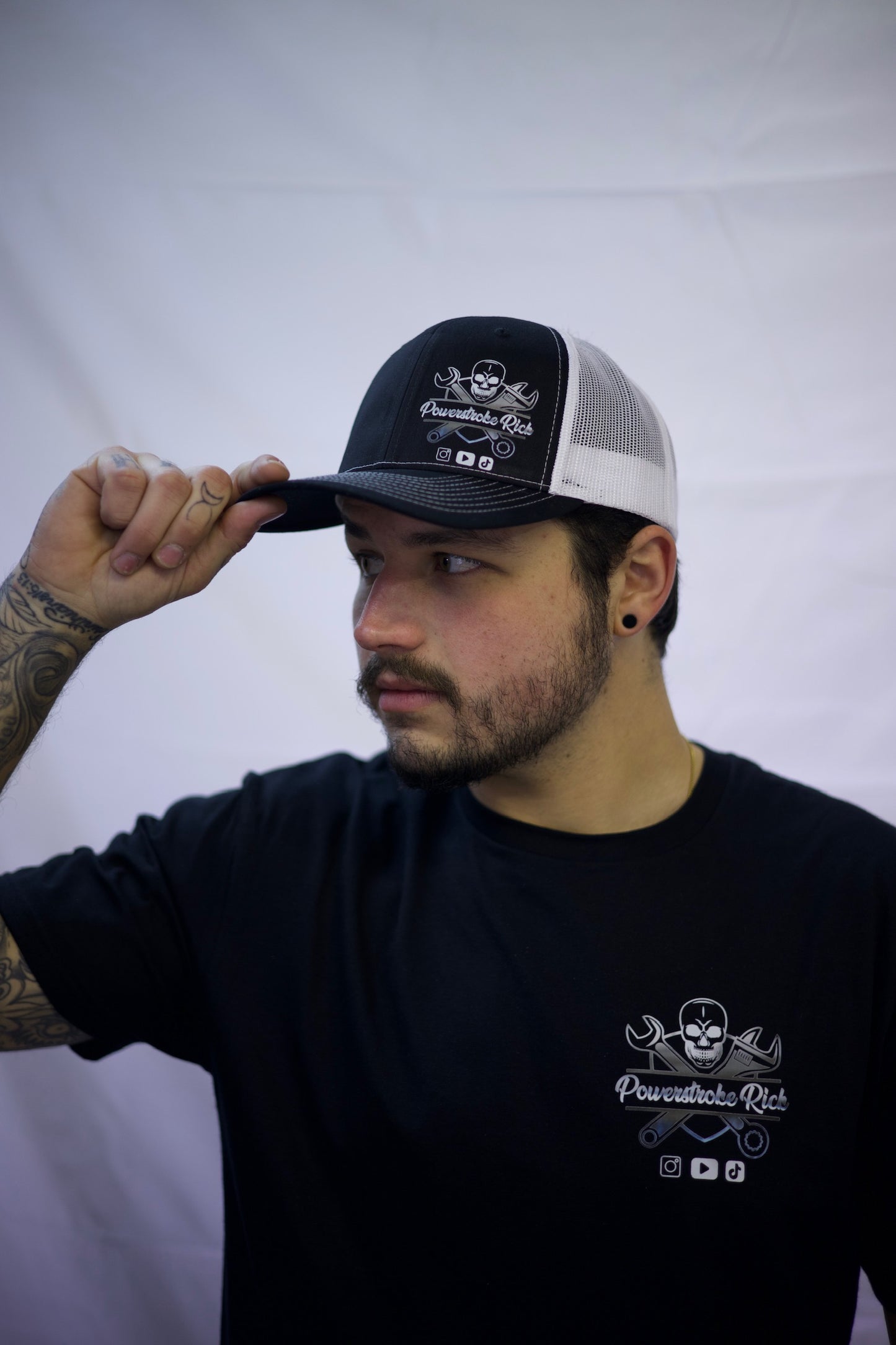 Trucker hat
